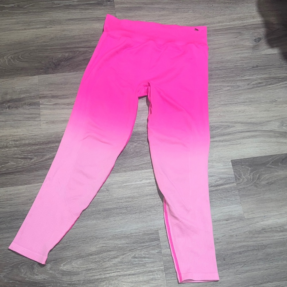 Seamless leggings